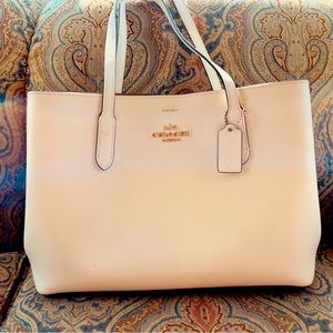 Coach Tote